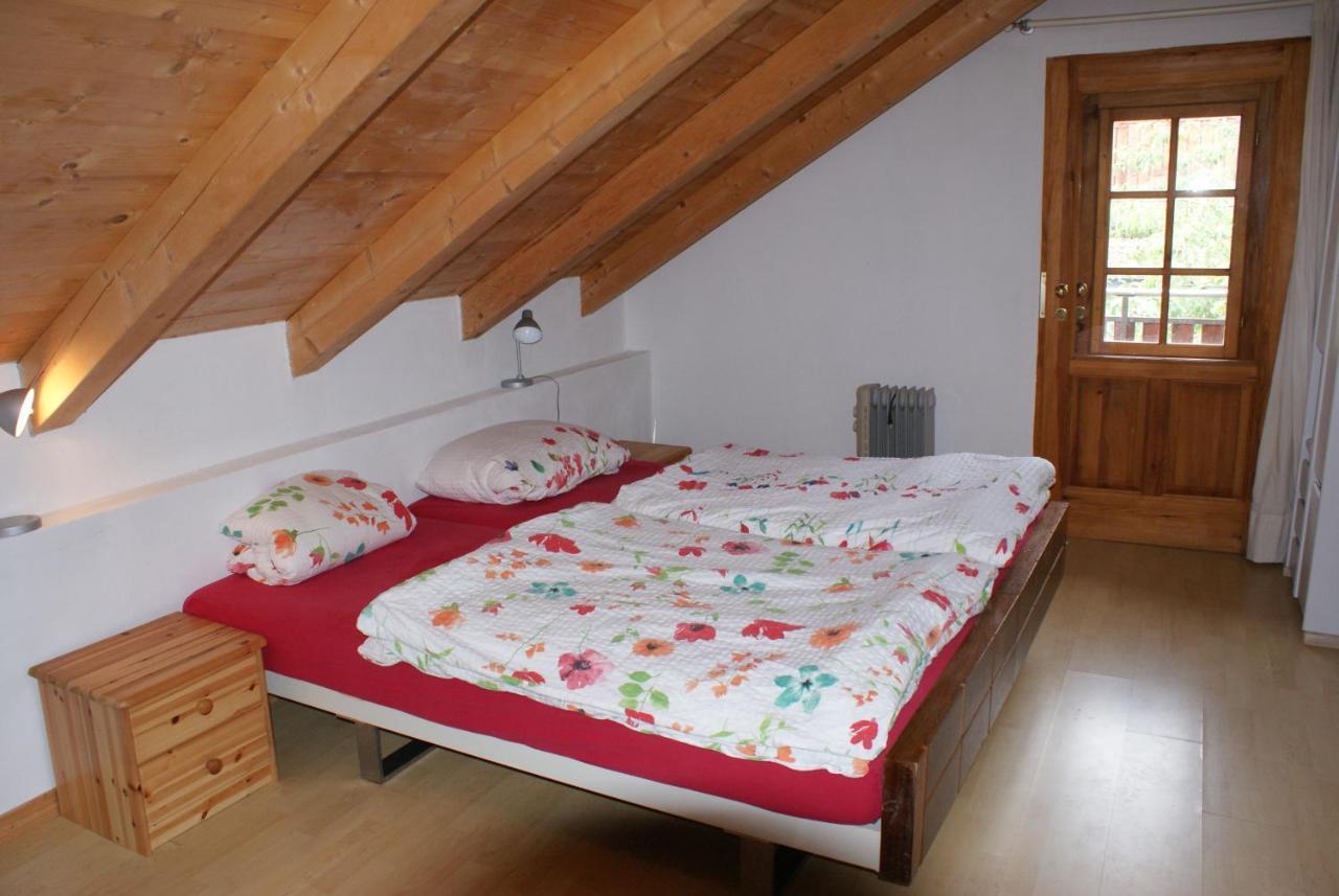 Rustikale Und Grosszuegige Ferienwohnung Kasperske Hory Extérieur photo