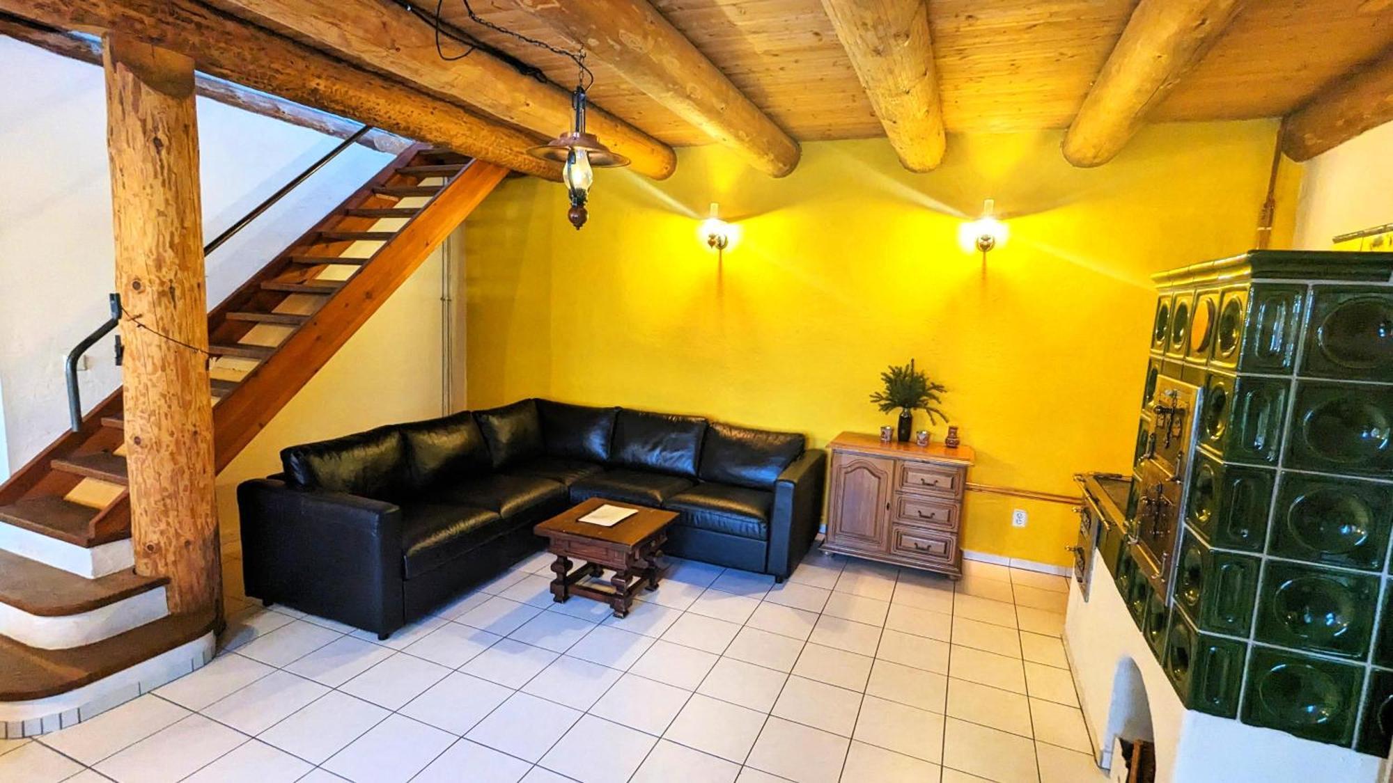 Rustikale Und Grosszuegige Ferienwohnung Kasperske Hory Extérieur photo